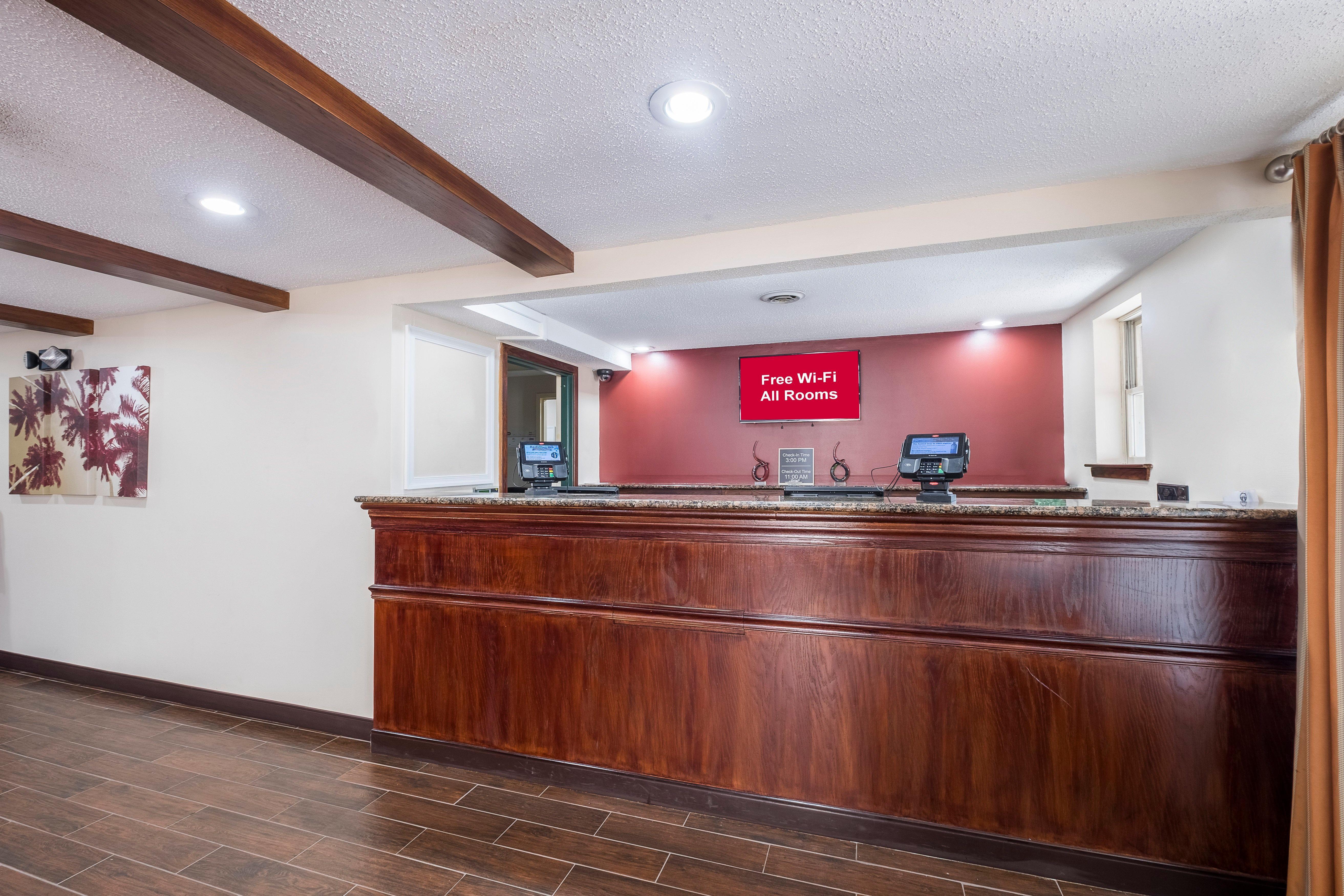 Red Roof Inn & Suites Stafford, Va Exterior foto