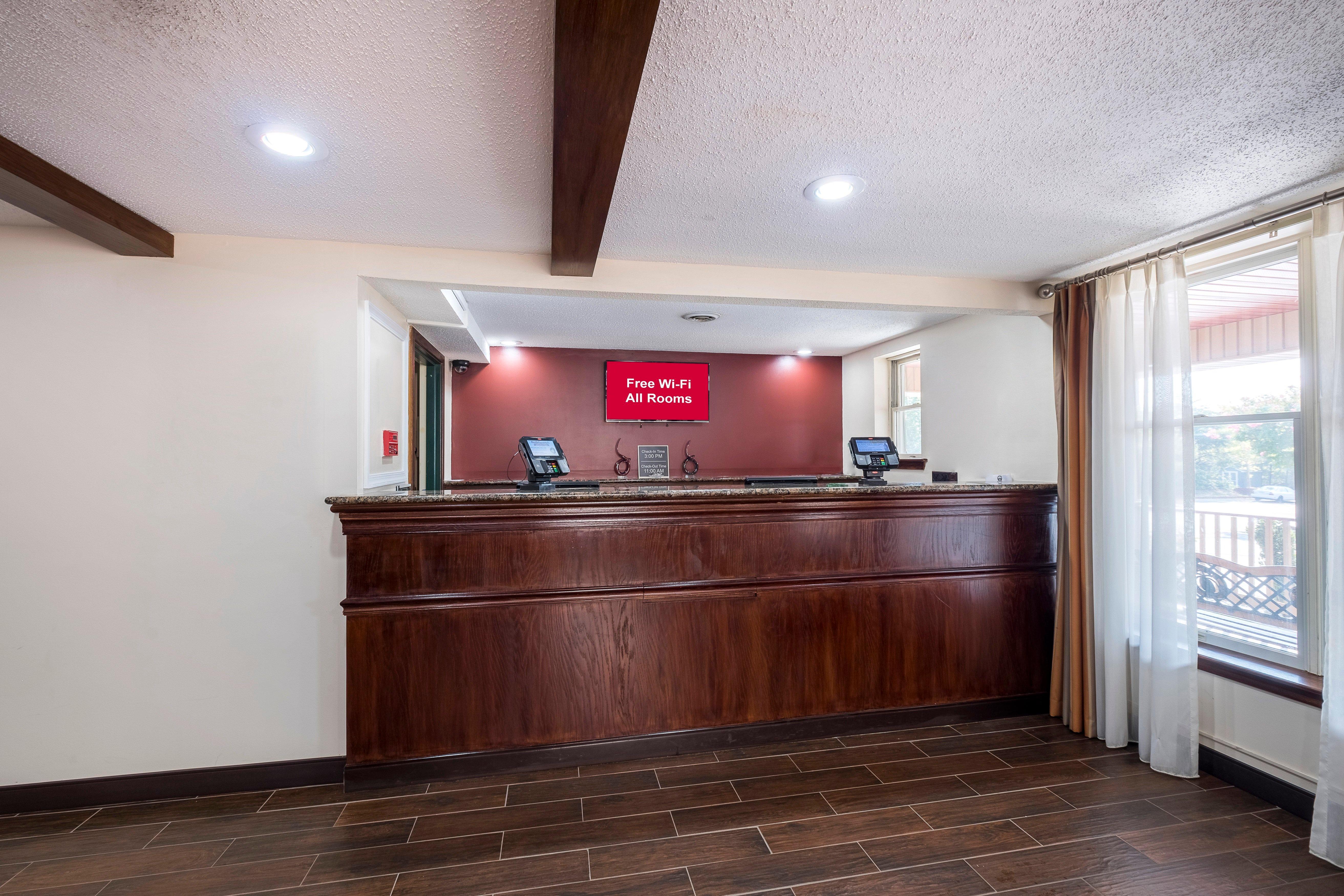 Red Roof Inn & Suites Stafford, Va Exterior foto