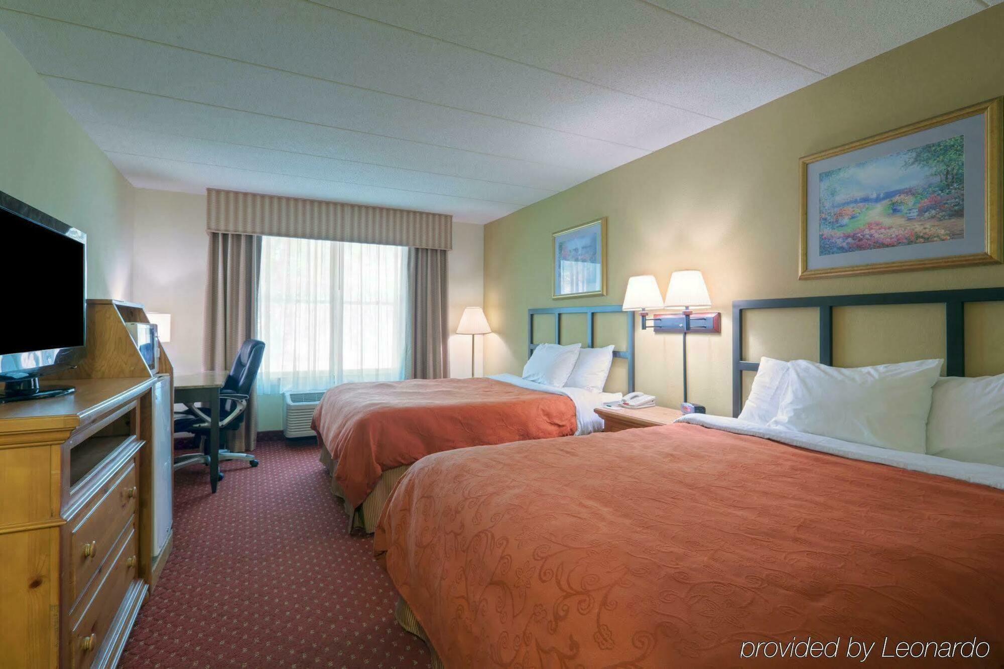 Red Roof Inn & Suites Stafford, Va Exterior foto